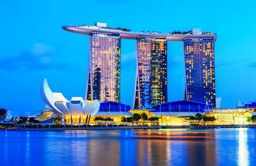 Menikmati Kemegahan Marina Bay Sands Skypark