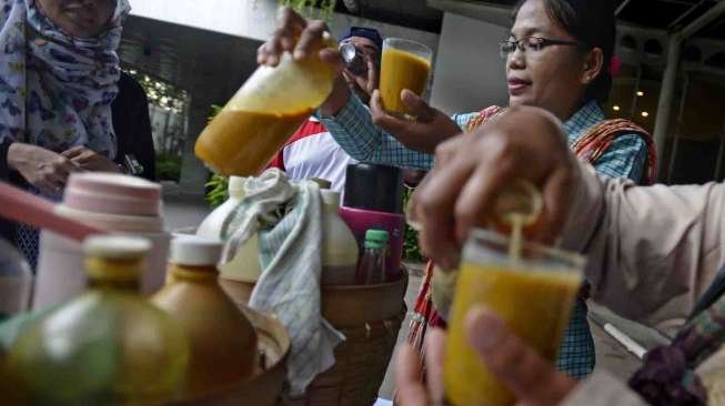 Rahasia Kesehatan dengan Minum Jamu