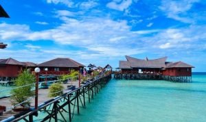 Pesona Ajaib Pulau Derawan Surga Tersembunyi di Indonesia