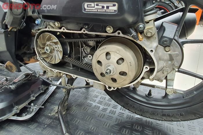 Tips Jitu Mengatasi 'Ngik Ngik' CVT di Motor Matic